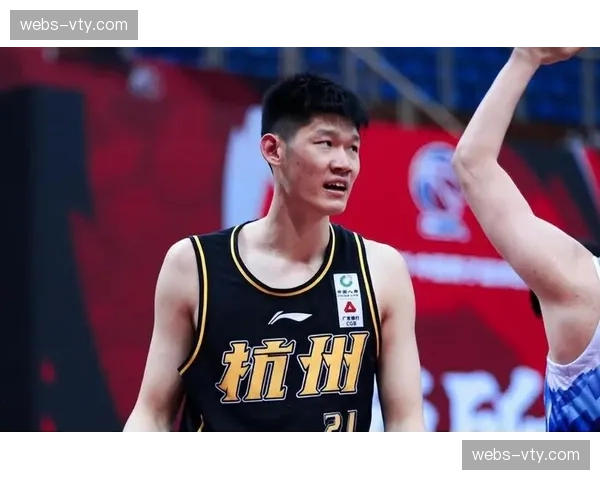 浙江浙商证券27胜7负稳居第二,胡金秋当选第三期月度最佳国内球员